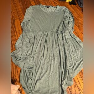 Versona Green Tunic Top